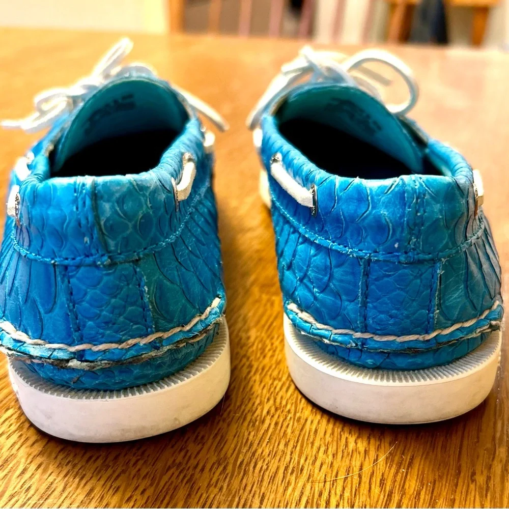 Vintage Blue Crocodile Sperry Top Siders - Picture 2 of 4